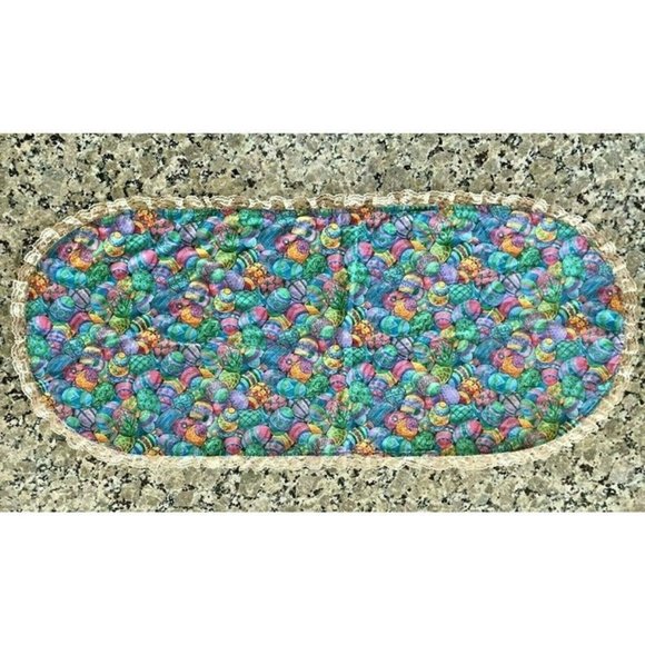 Vintage EASTER and CHRISTMAS Reversible TABLE RUNNER Oval with Lace Trim 41"x18" - Picture 1 of 11